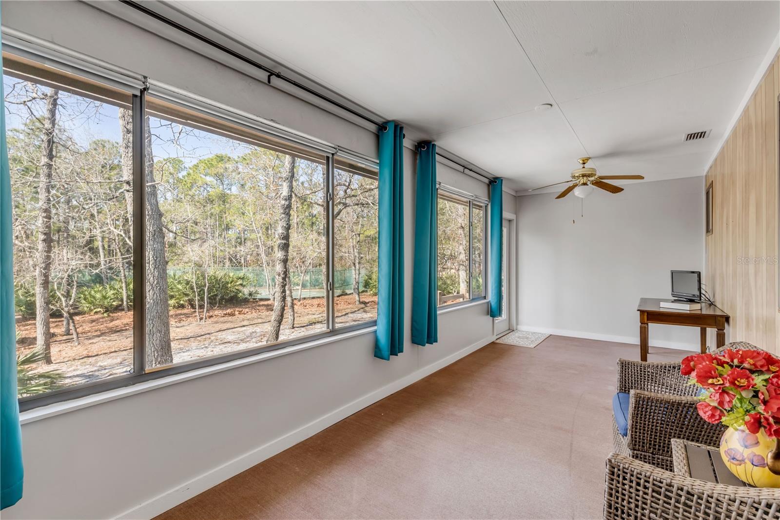 Image 28 of 41 For 47 Crooked Pine Road