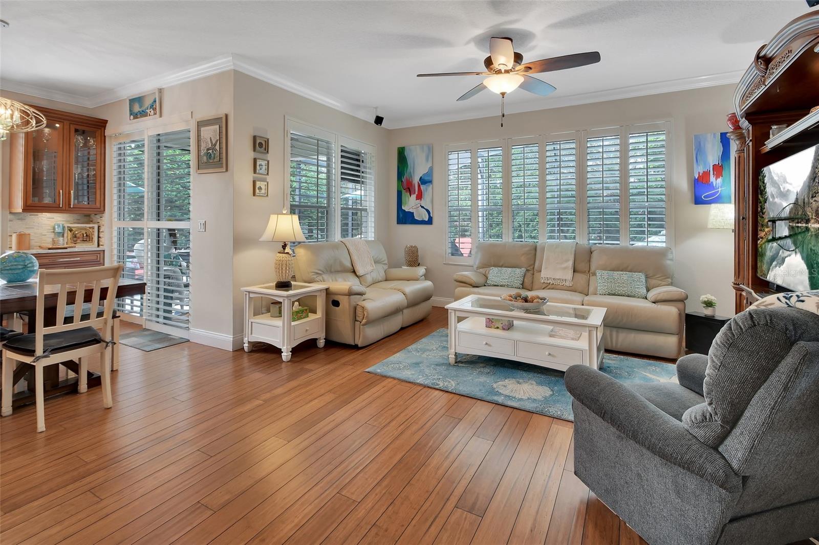 Image 16 of 75 For 103 Ridgeway Boulevard