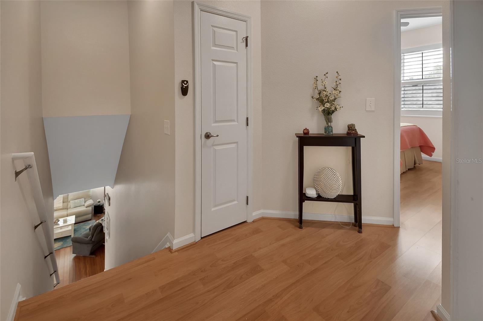 Image 37 of 75 For 103 Ridgeway Boulevard