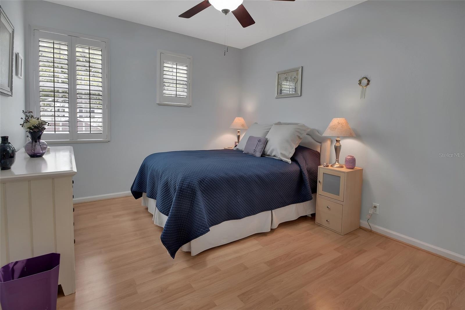 Image 38 of 75 For 103 Ridgeway Boulevard