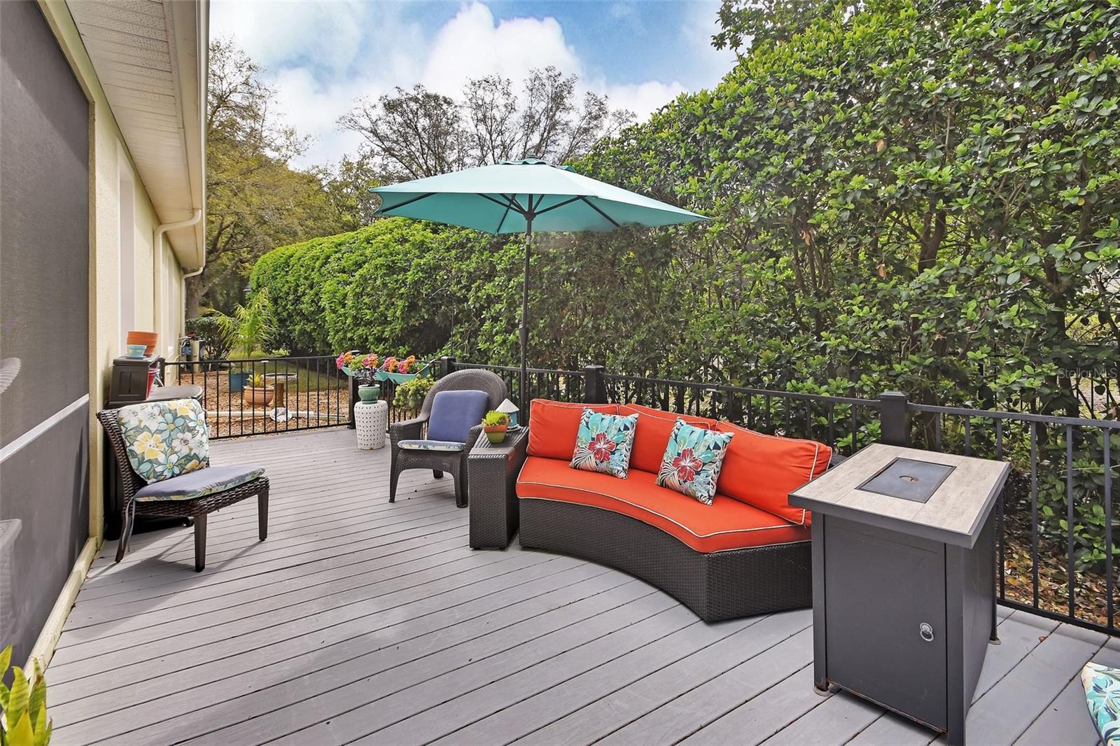 Image 4 of 75 For 103 Ridgeway Boulevard