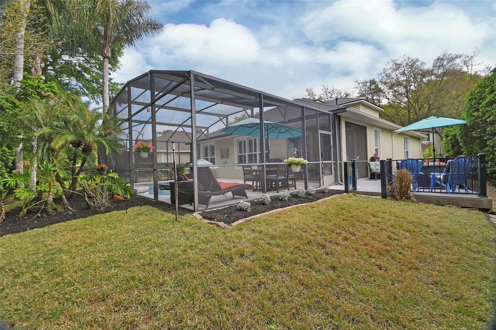 Image 53 of 75 For 103 Ridgeway Boulevard