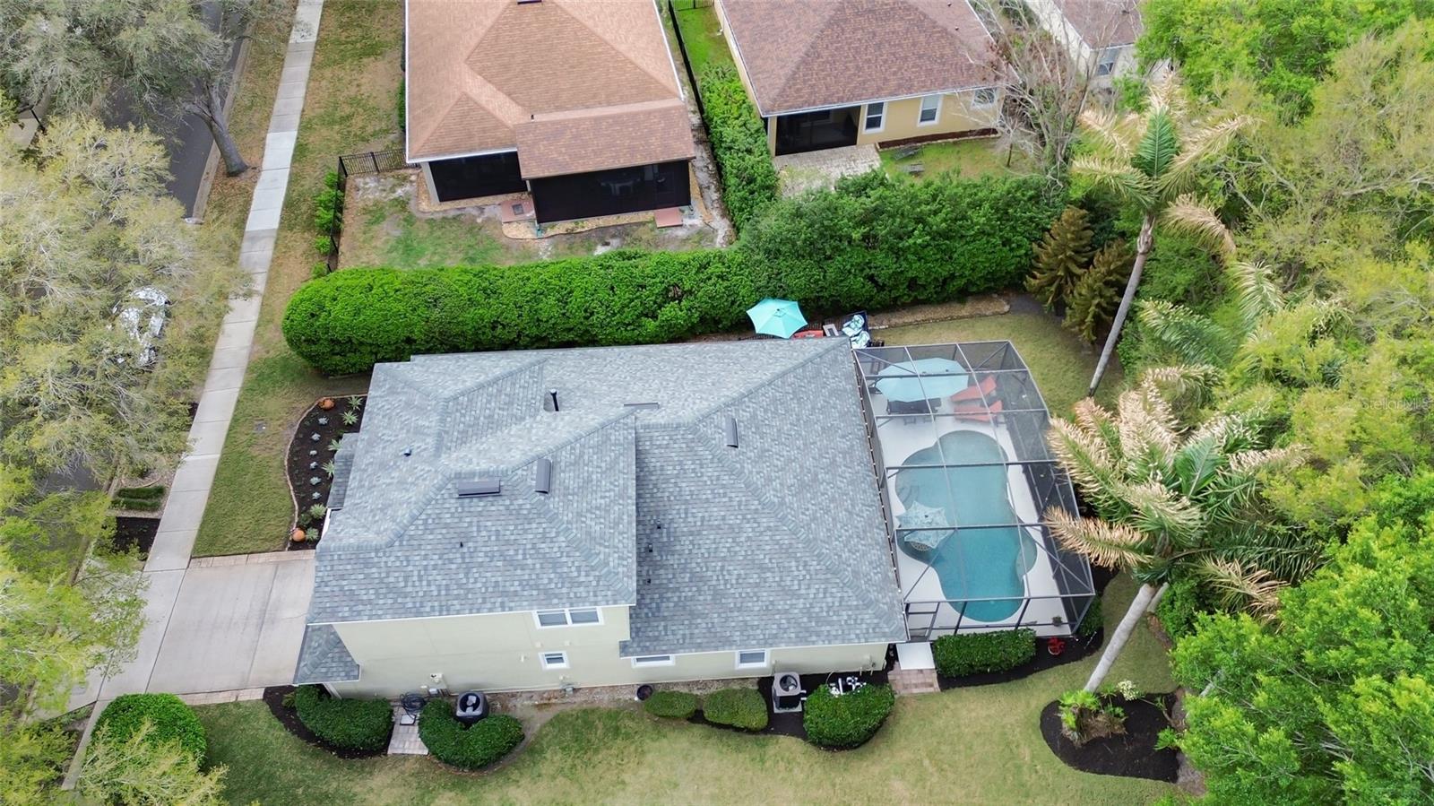 Image 57 of 75 For 103 Ridgeway Boulevard