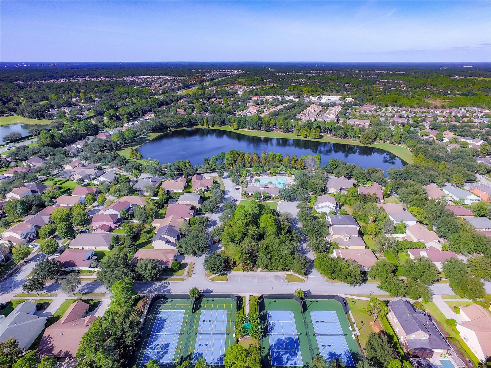 Image 71 of 75 For 103 Ridgeway Boulevard