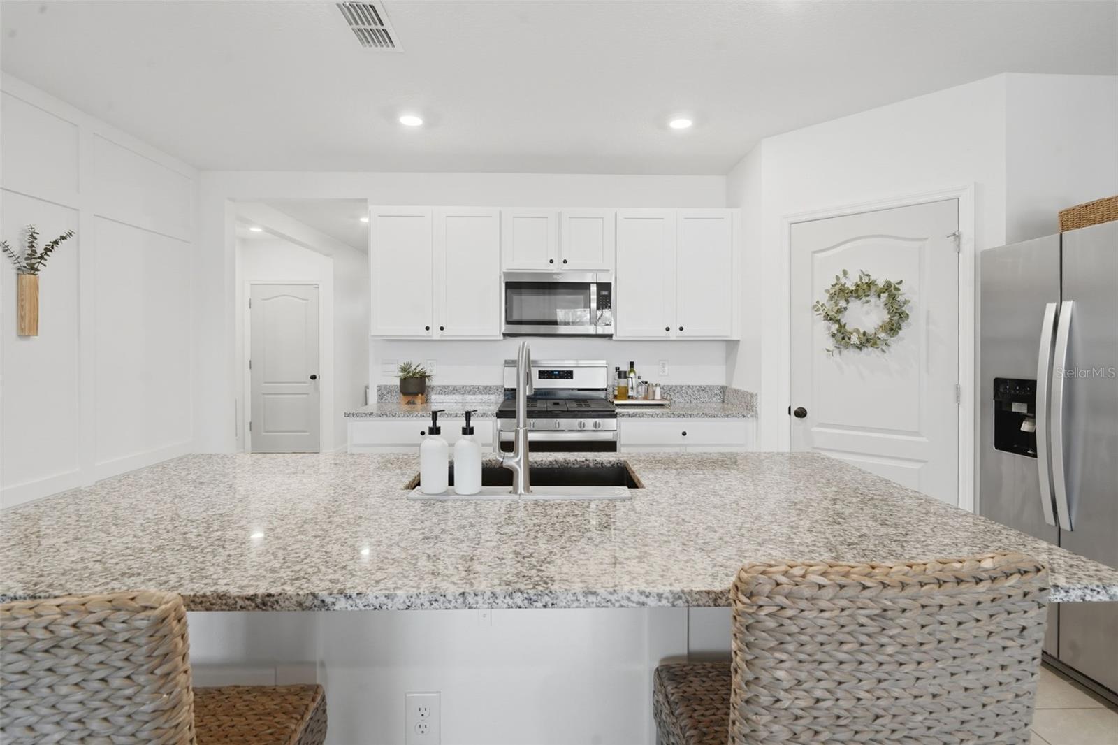 Image 24 of 46 For 599 Lazio Circle