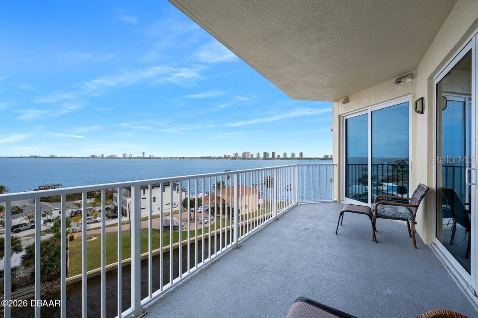 Image 13 of 37 For 2801 Ridgewood Avenue 712