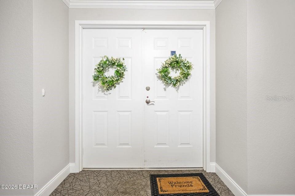 Image 2 of 37 For 2801 Ridgewood Avenue 712