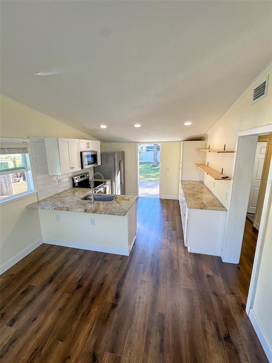 Image 5 of 22 For 3351 Phonetia Drive