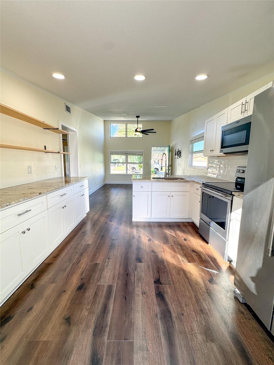 Image 6 of 22 For 3351 Phonetia Drive