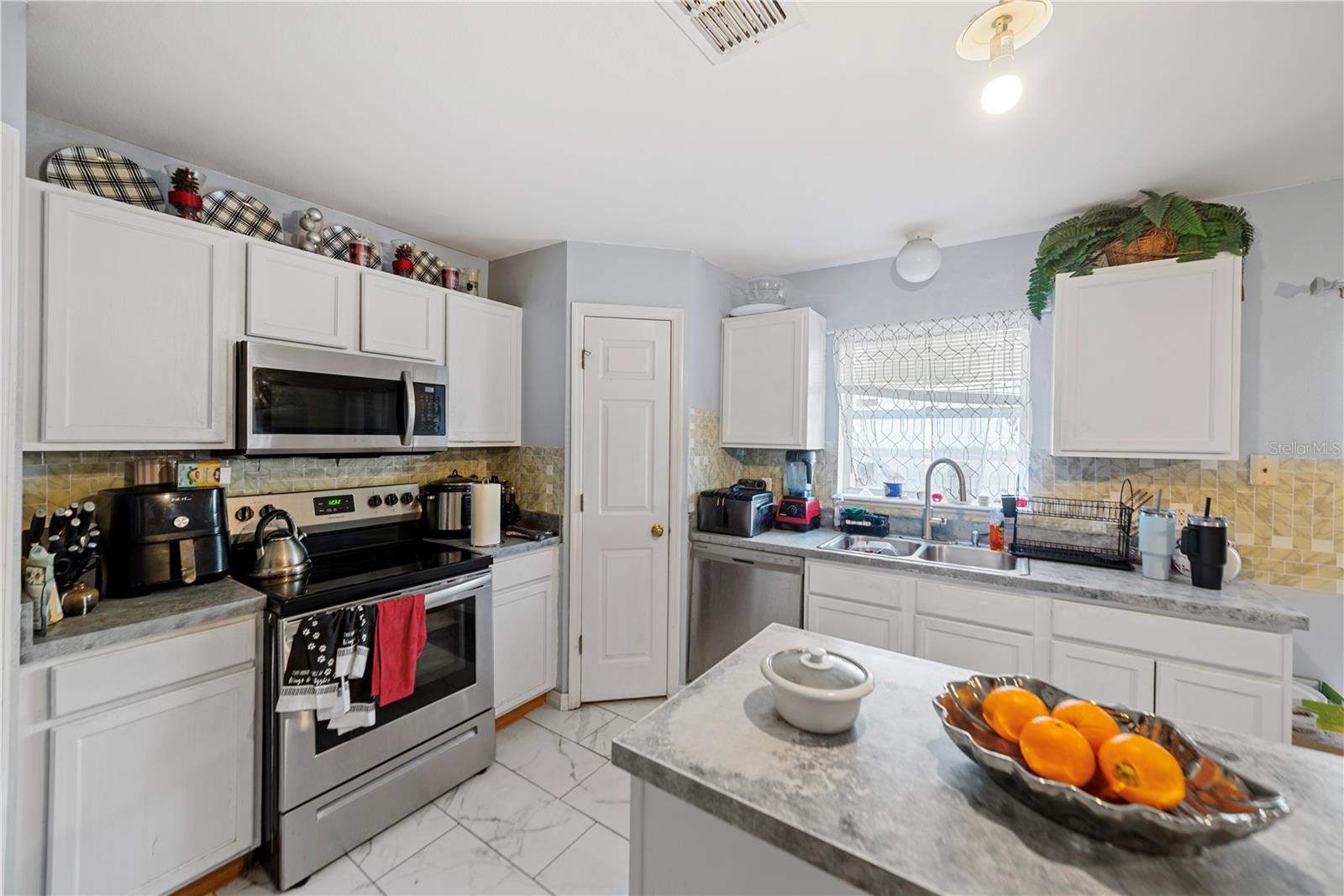 Image 10 of 45 For 12965 Tribute Drive