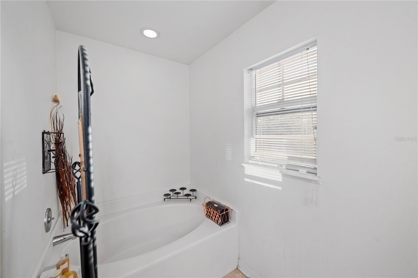 Image 32 of 45 For 12965 Tribute Drive