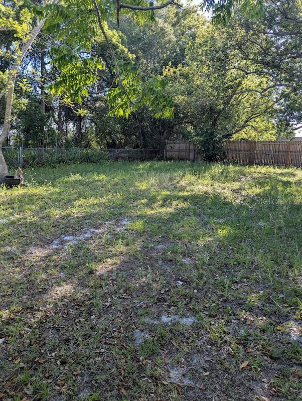 Image 15 of 15 For 1725 Twin Oak Street