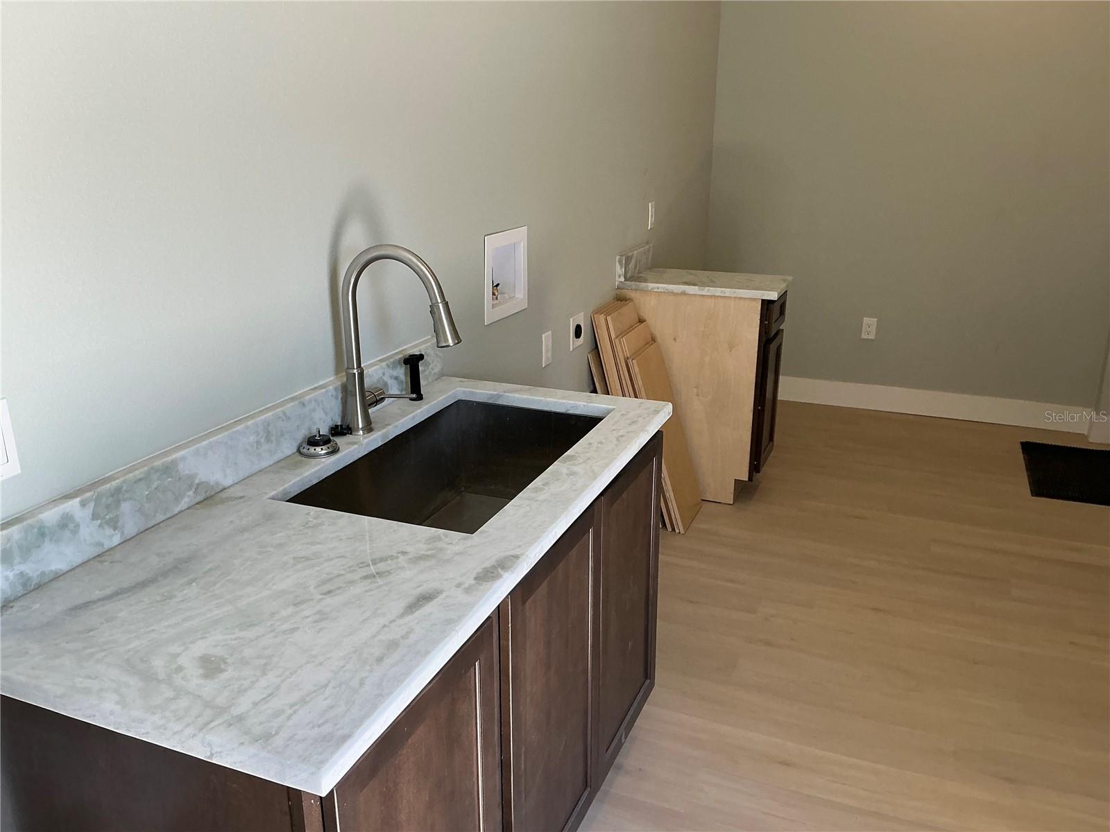 Image 23 of 28 For 2410 Lake Tiny Road