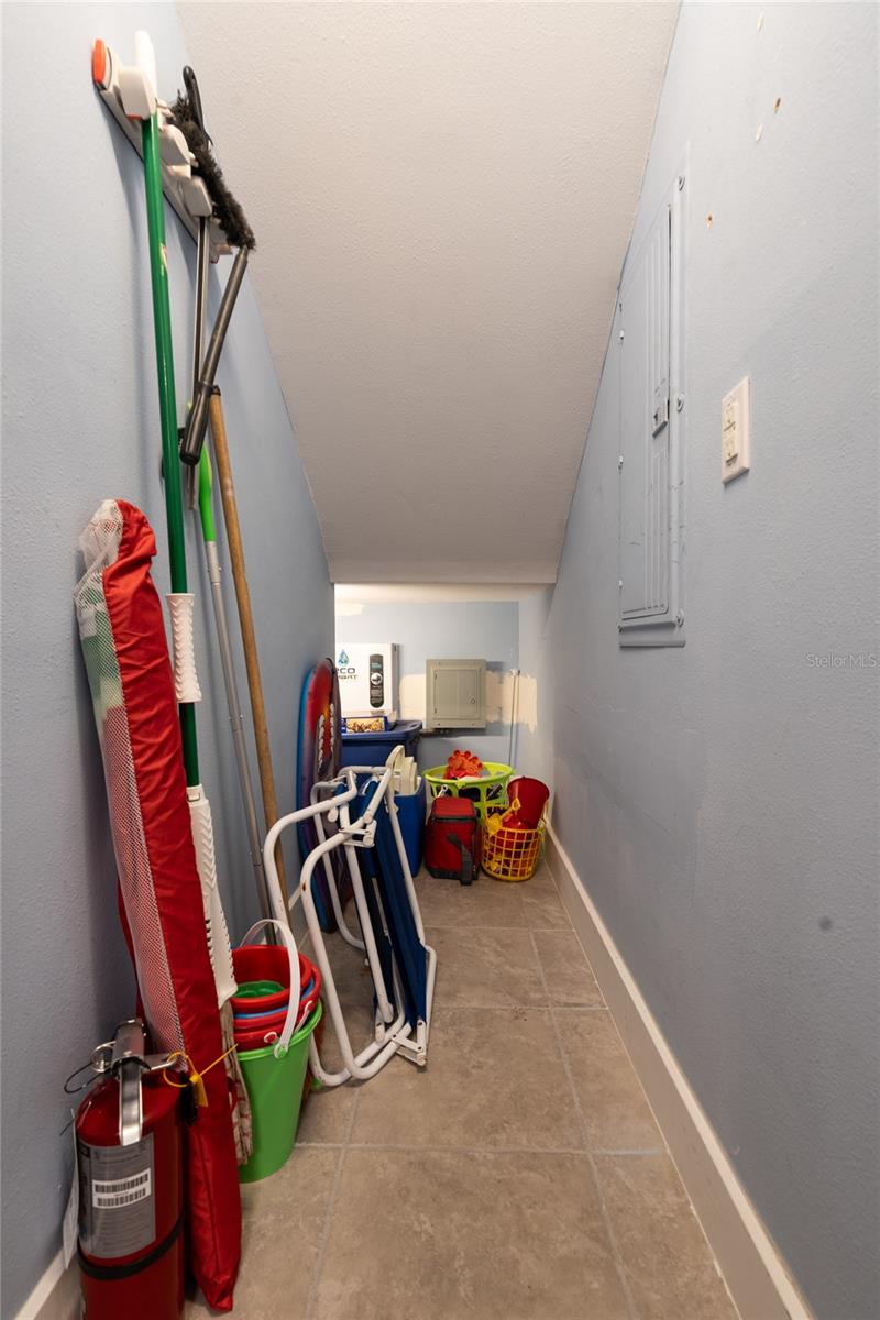 Image 21 of 23 For 4150 Atlantic 107b