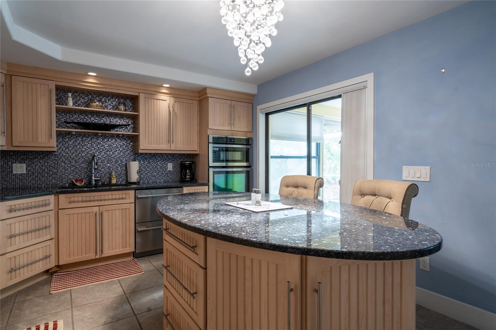 Image 5 of 23 For 4150 Atlantic 107b