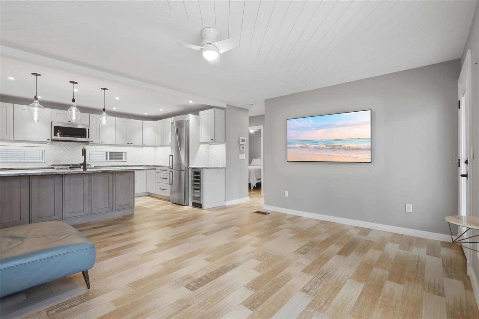 Image 25 of 32 For 306 Pine Street