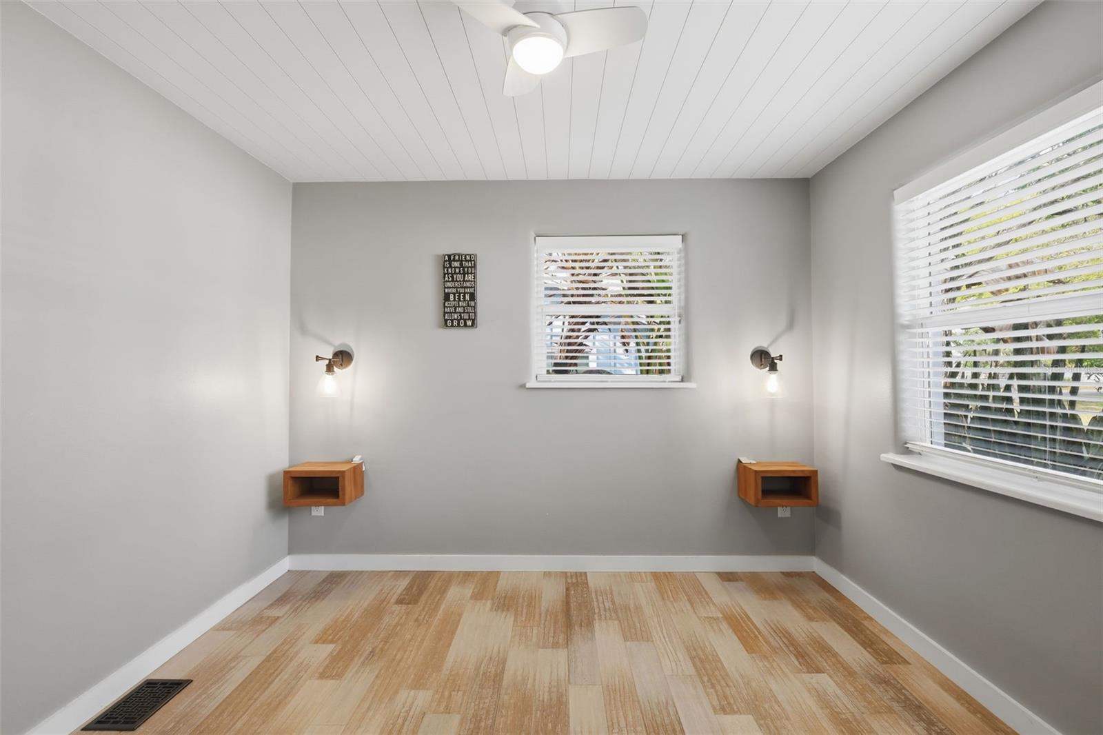 Image 26 of 32 For 306 Pine Street