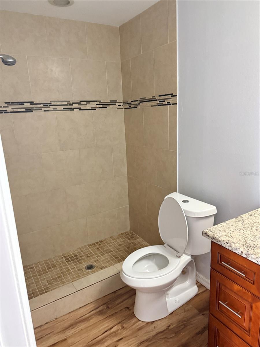 Image 16 of 18 For 4308 Clubside Drive 4308