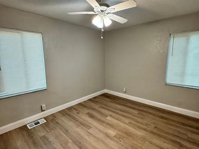 Image 9 of 12 For 601 Vera Street