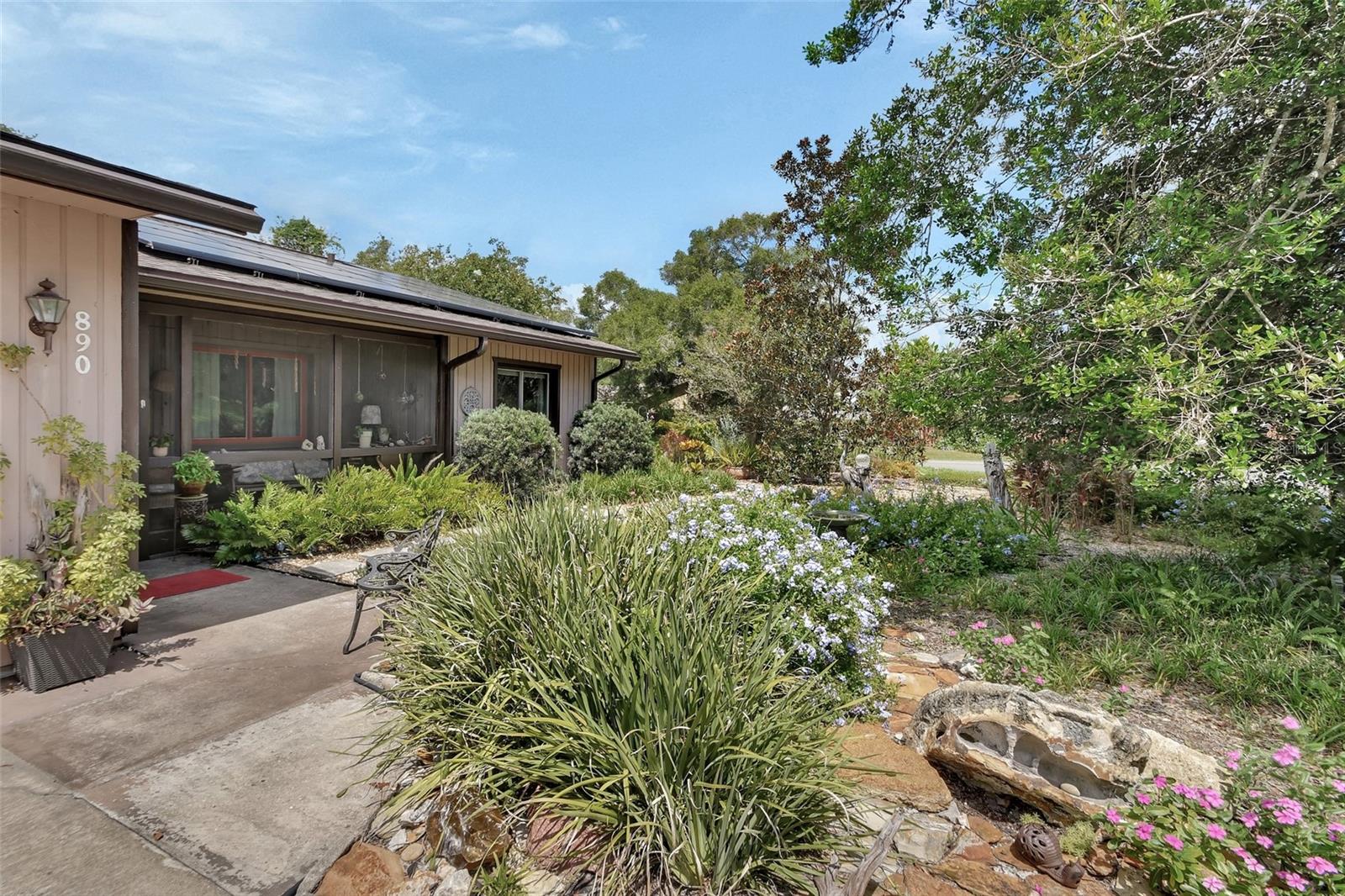 Image 32 of 38 For 890 Lancaster Road