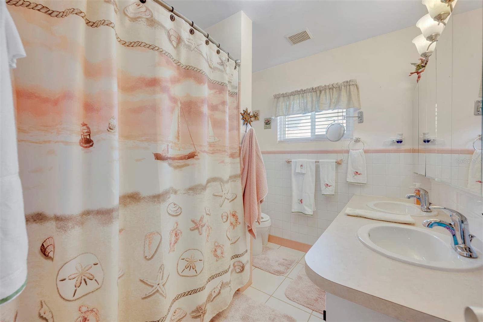 Image 24 of 42 For 29 Jasmine Drive