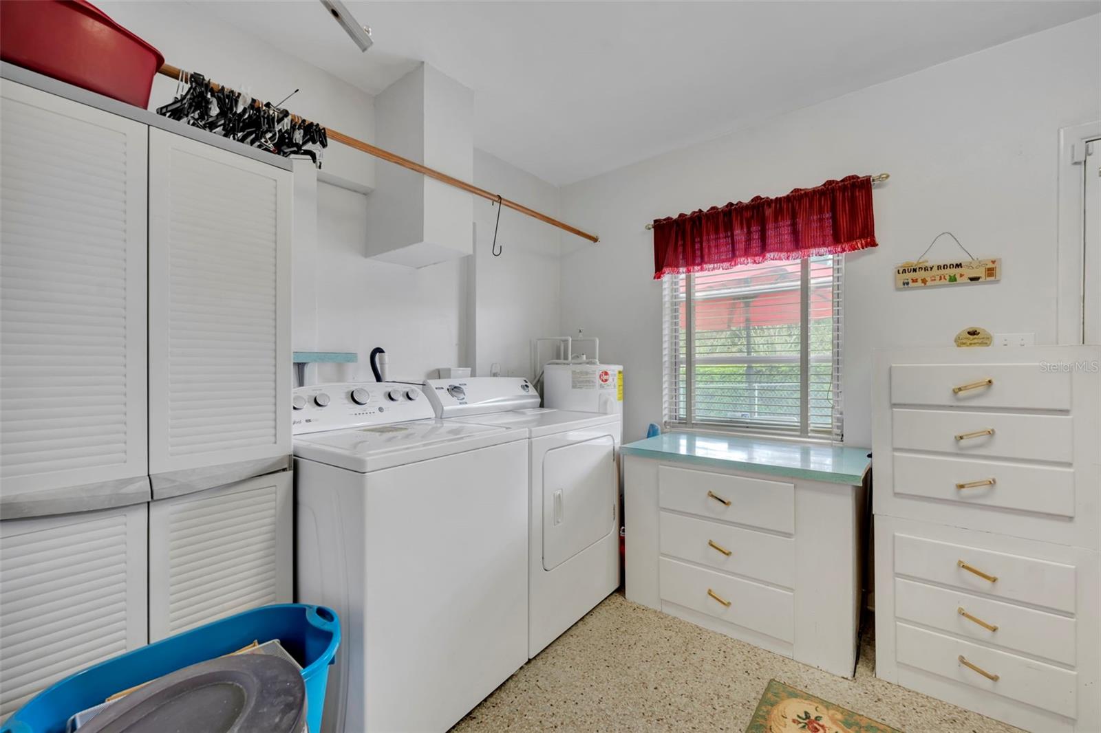 Image 29 of 42 For 29 Jasmine Drive