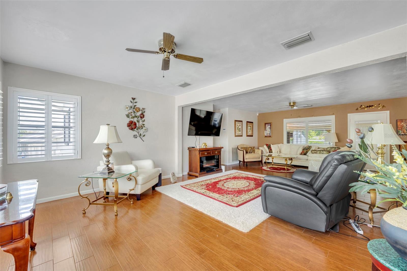 Image 6 of 42 For 29 Jasmine Drive