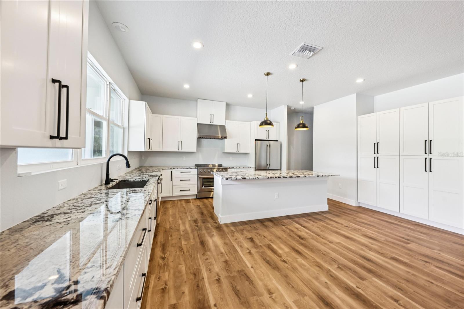 Image 12 of 42 For 351 Mitnik Drive