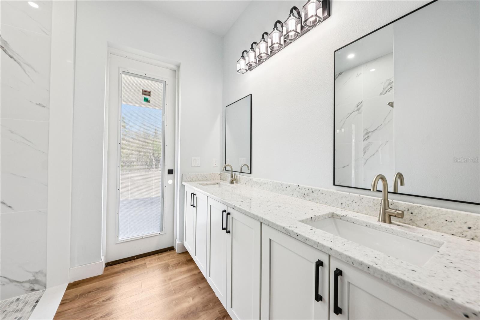 Image 32 of 42 For 351 Mitnik Drive