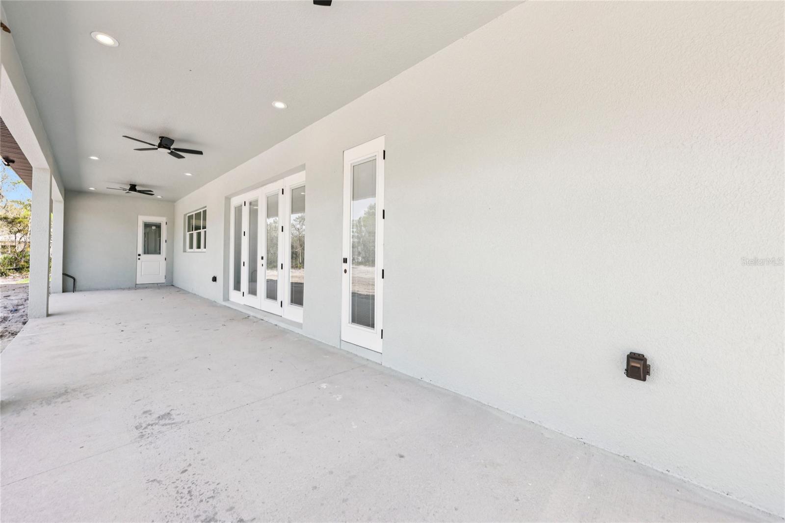 Image 35 of 42 For 351 Mitnik Drive