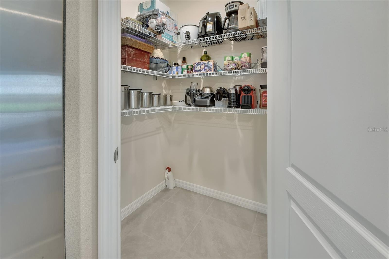 Image 19 of 44 For 533 Emily Glen Street