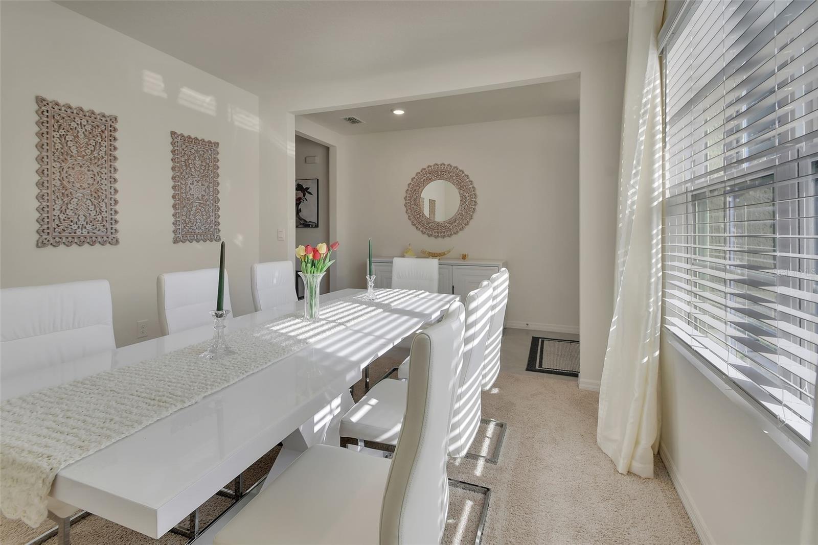 Image 23 of 44 For 533 Emily Glen Street