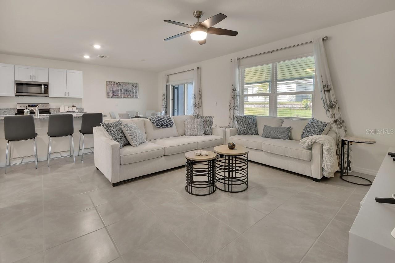 Image 26 of 44 For 533 Emily Glen Street