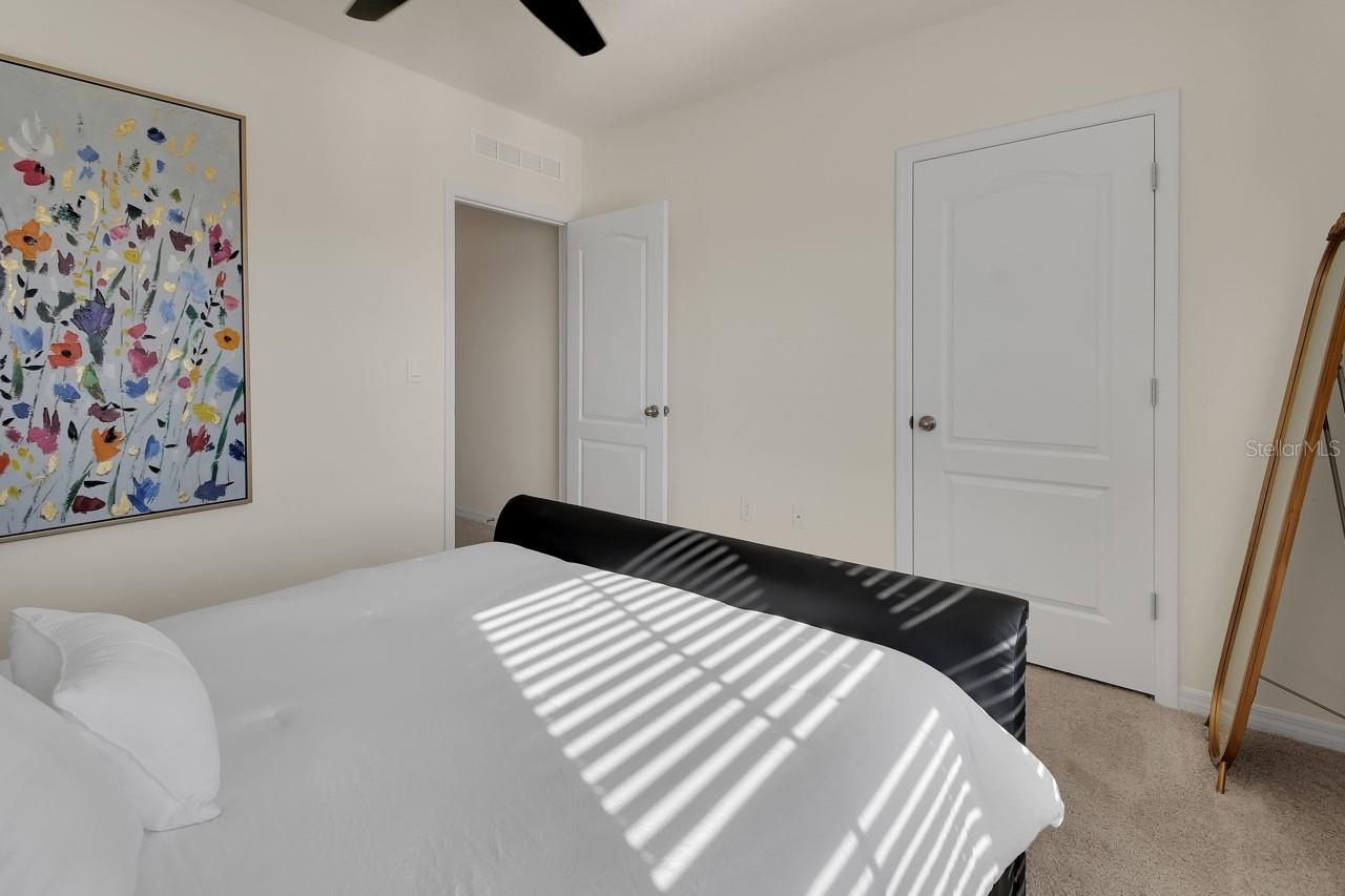 Image 43 of 44 For 533 Emily Glen Street