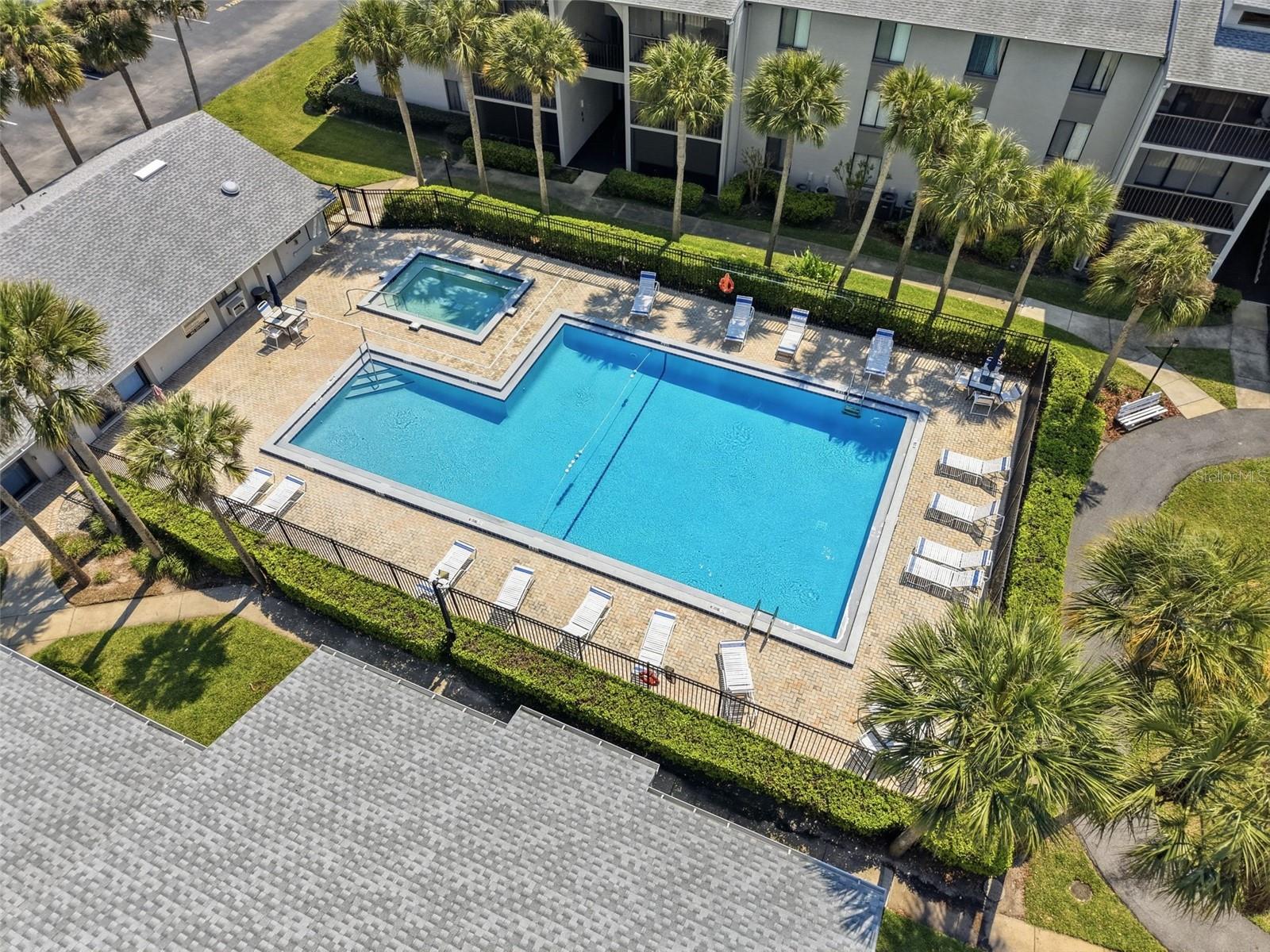 Image 31 of 35 For 1712 Pine Ridge Road