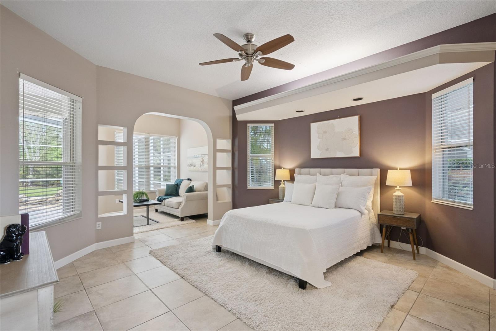 Image 15 of 41 For 232 Birdiewood Court