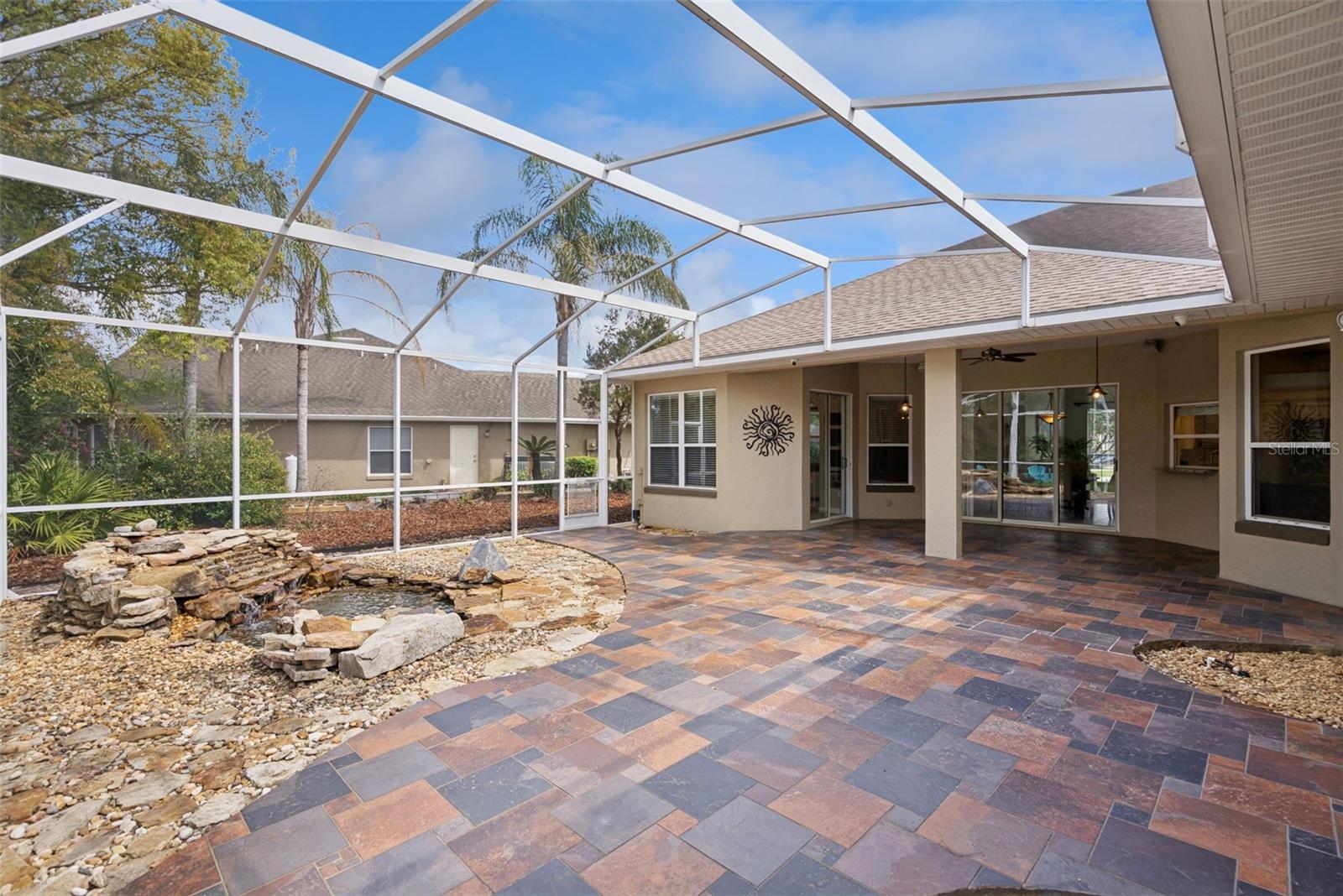 Image 30 of 41 For 232 Birdiewood Court