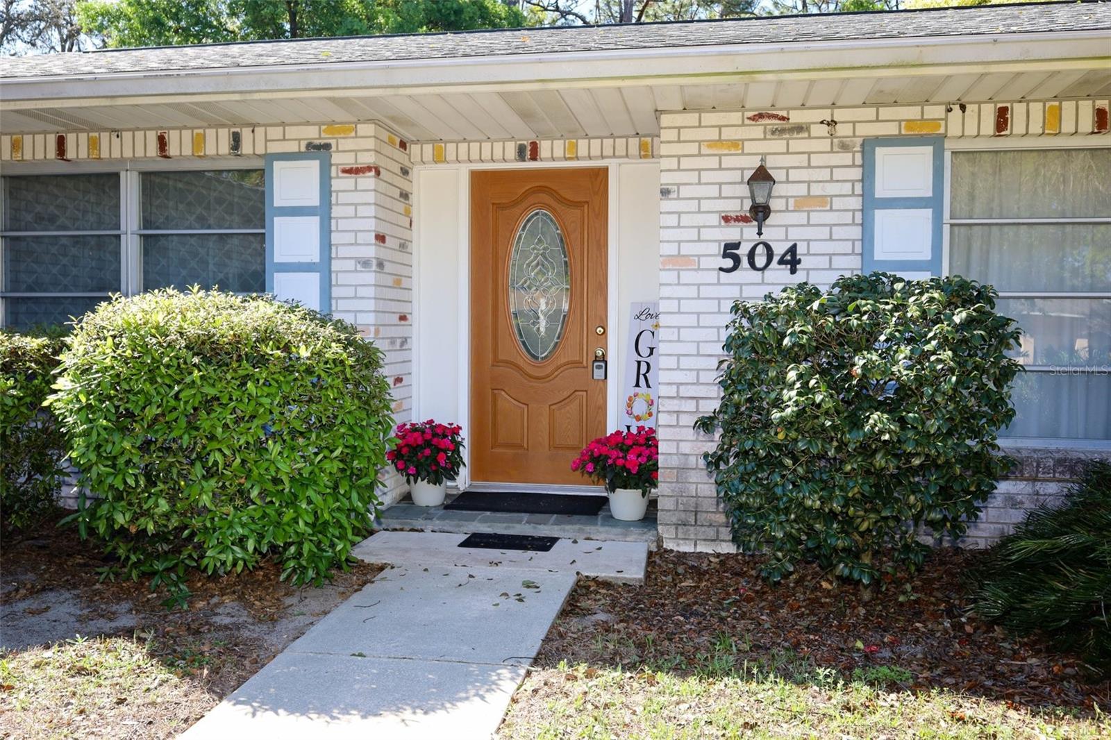 Image 2 of 55 For 504 Ridgewood Street