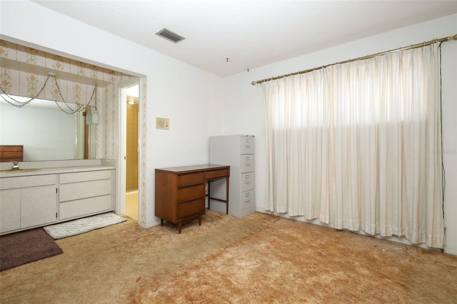 Image 25 of 55 For 504 Ridgewood Street