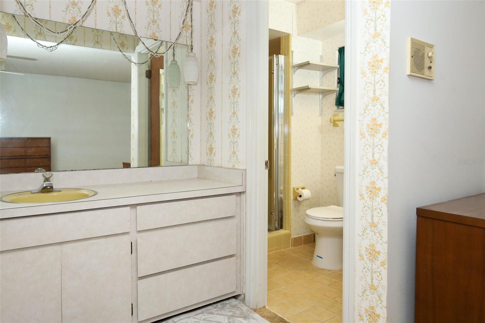 Image 26 of 55 For 504 Ridgewood Street