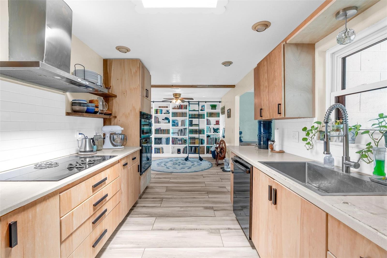 Image 11 of 24 For 154 Westwood Drive Drive