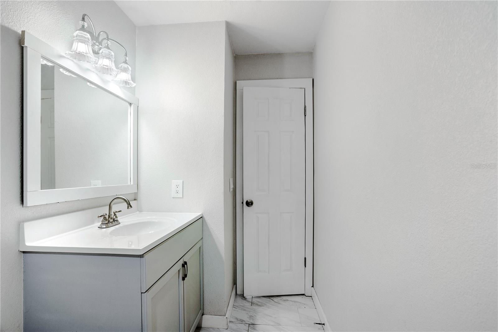 Image 10 of 28 For 26312 Sleepy Hollow Street