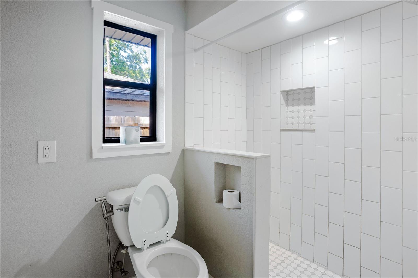 Image 14 of 28 For 26312 Sleepy Hollow Street