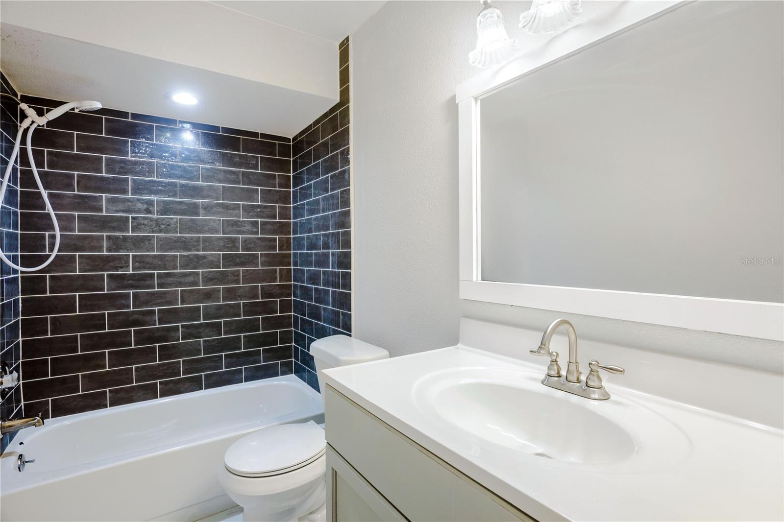 Image 9 of 28 For 26312 Sleepy Hollow Street