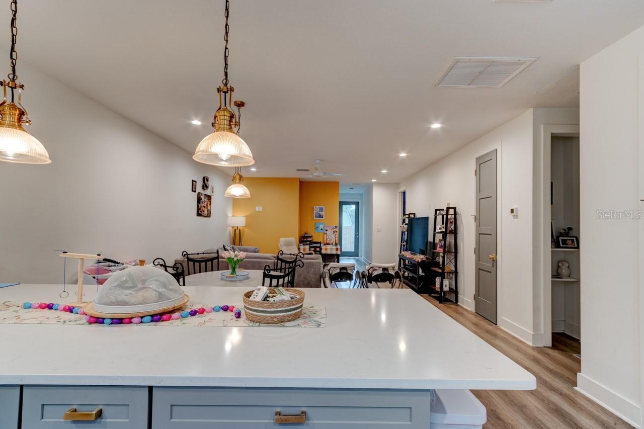 Image 19 of 29 For 2814 India Palm Drive 2816