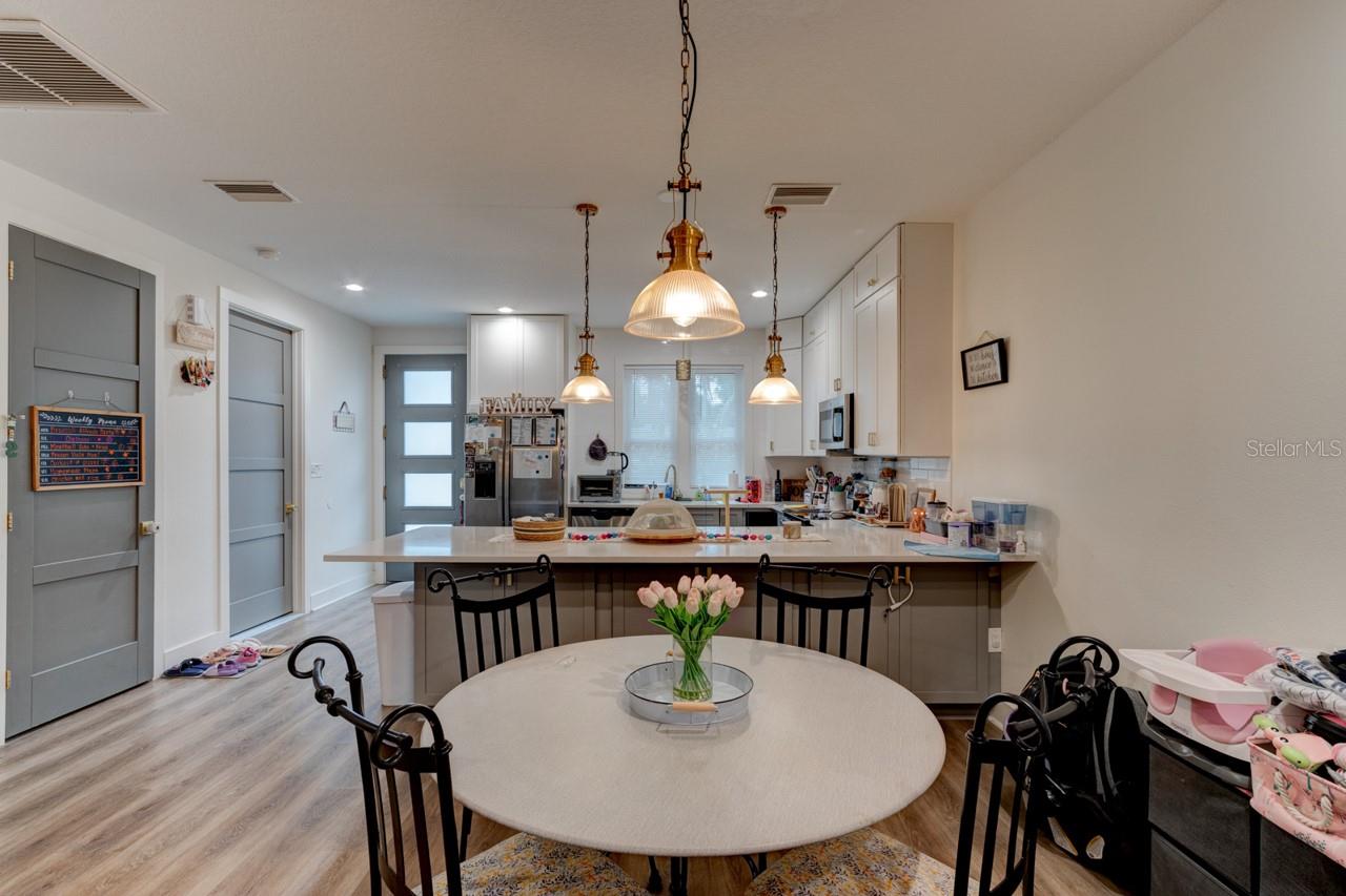 Image 20 of 29 For 2814 India Palm Drive 2816