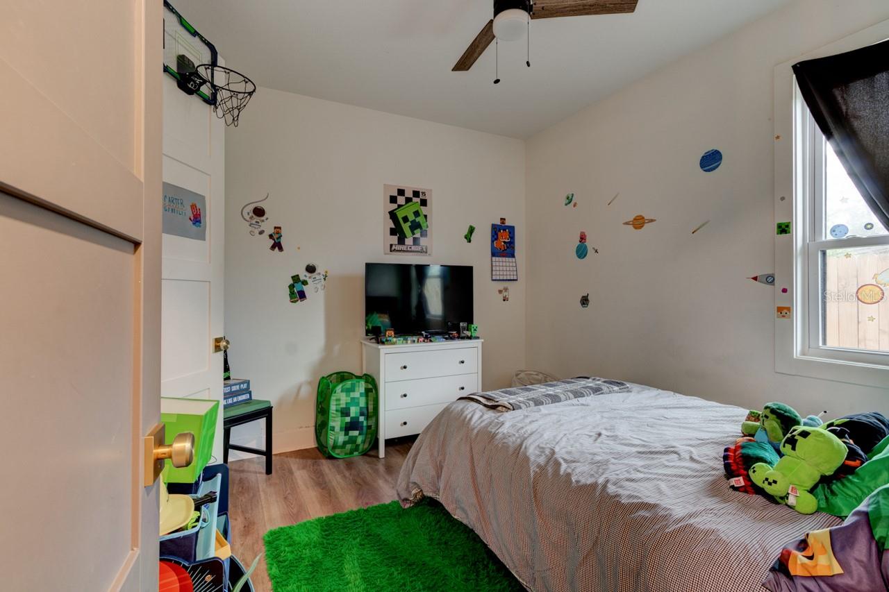 Image 22 of 29 For 2814 India Palm Drive 2816