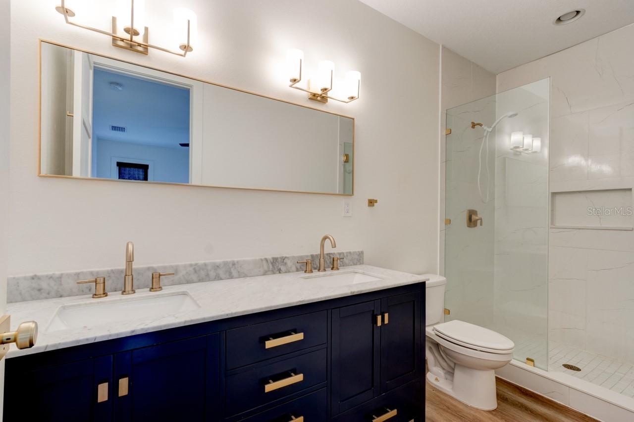 Image 24 of 29 For 2814 India Palm Drive 2816