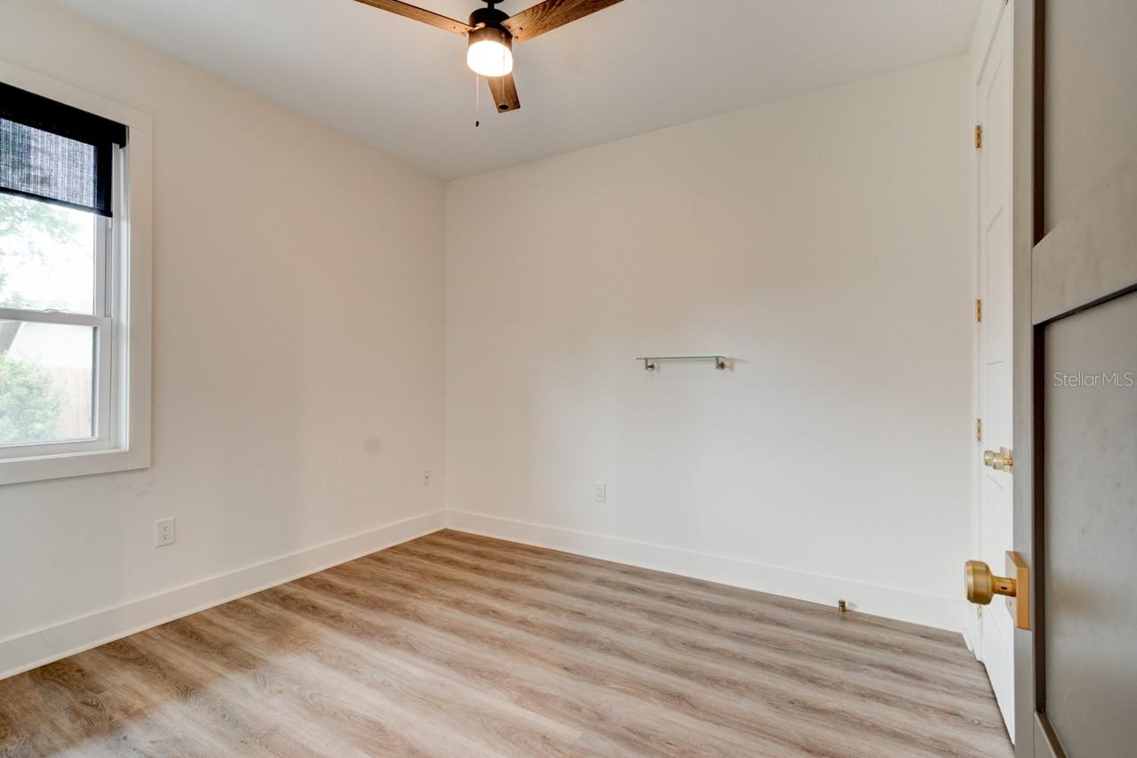 Image 6 of 29 For 2814 India Palm Drive 2816