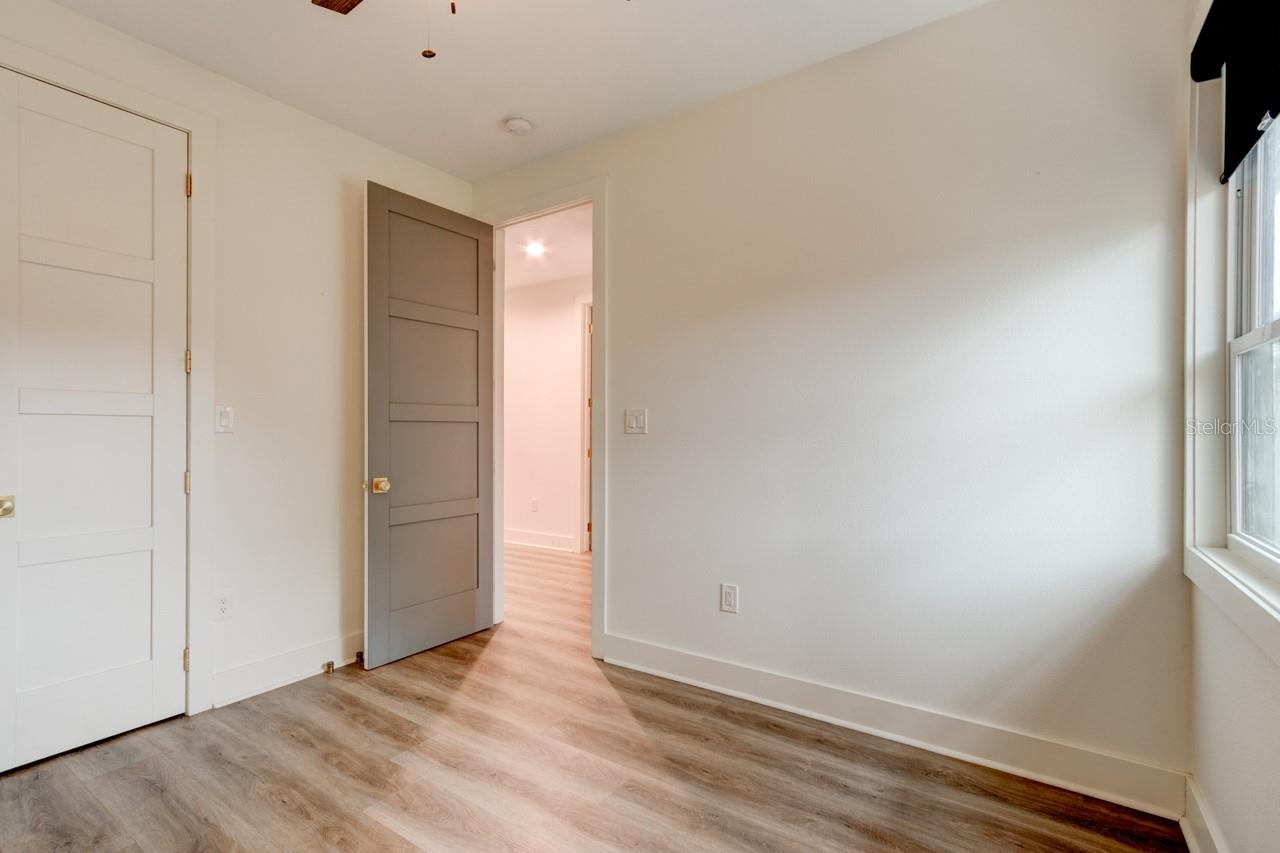 Image 7 of 29 For 2814 India Palm Drive 2816